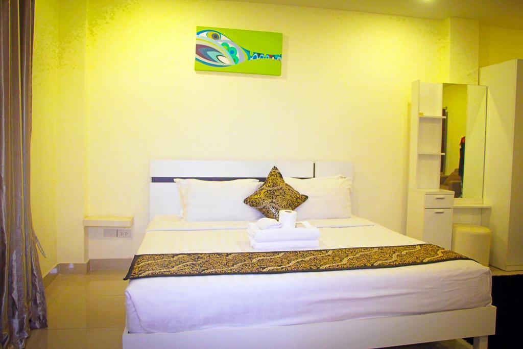 Royal Q & D Suites Pattaya Ngoại thất bức ảnh
