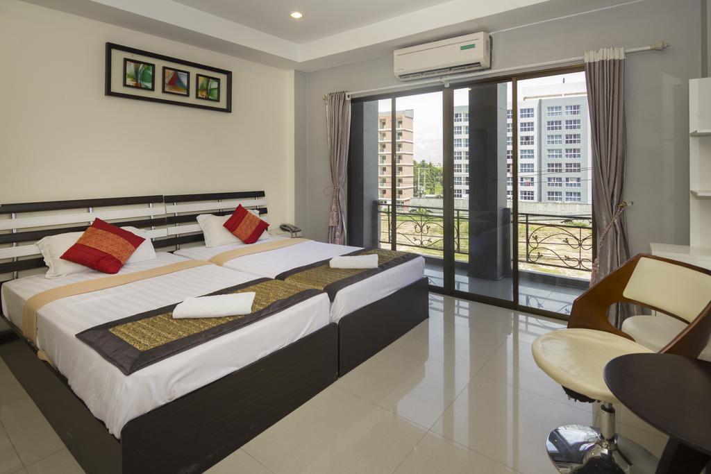 Royal Q & D Suites Pattaya Ngoại thất bức ảnh
